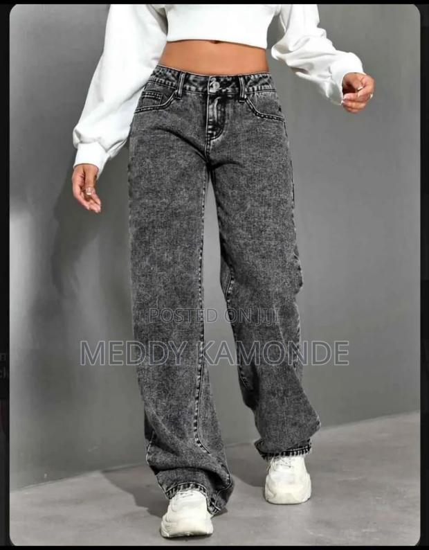 Quality Classy Mommy Jeans - thumbnail 2