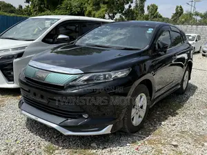 Toyota Harrier 2.0 2018 Black