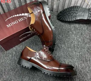 Men Wetlook Official Shoes, Classic Men Shoes