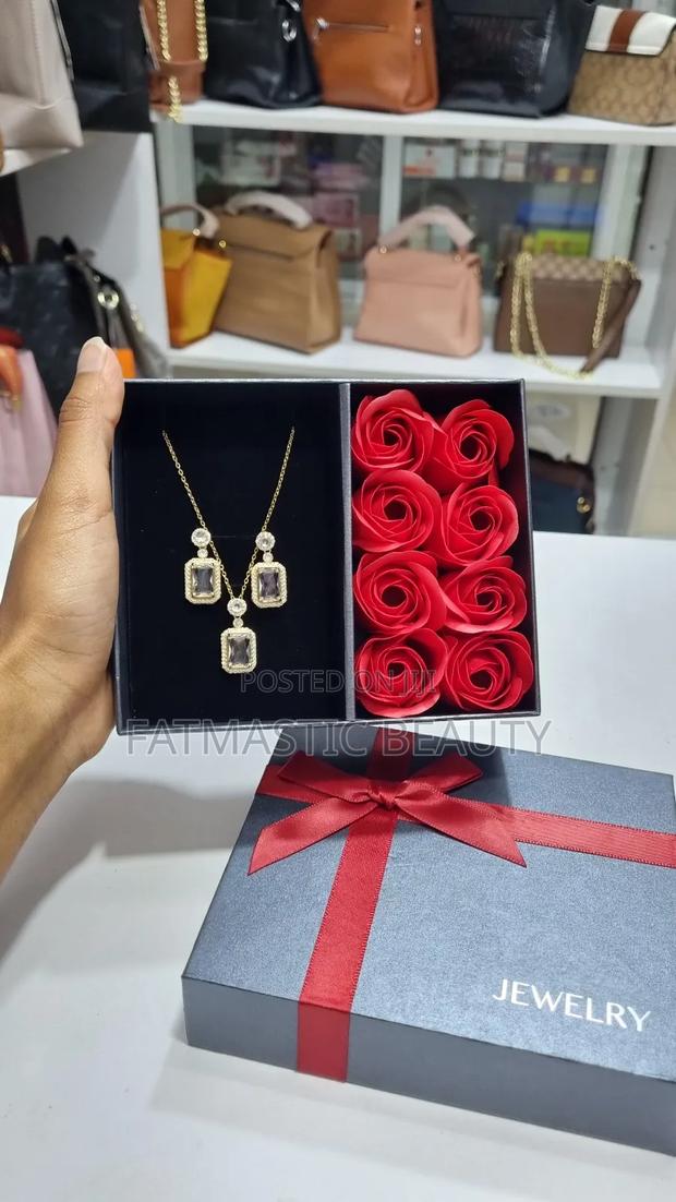 Lovely Valentine Set - thumbnail 2