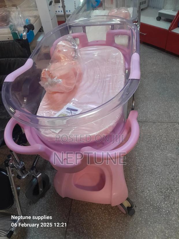 Hydraulic Baby Cot Abs