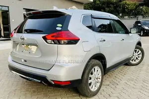 Nissan X-Trail 2.0 Petrol AWD 2018 Silver