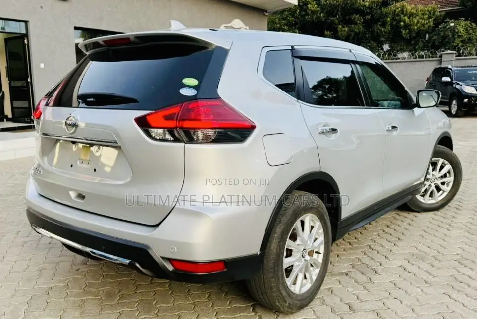 Nissan X-Trail 2.0 Petrol AWD 2018 Silver