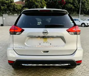 Nissan X-Trail 2.0 Petrol AWD 2018 Silver