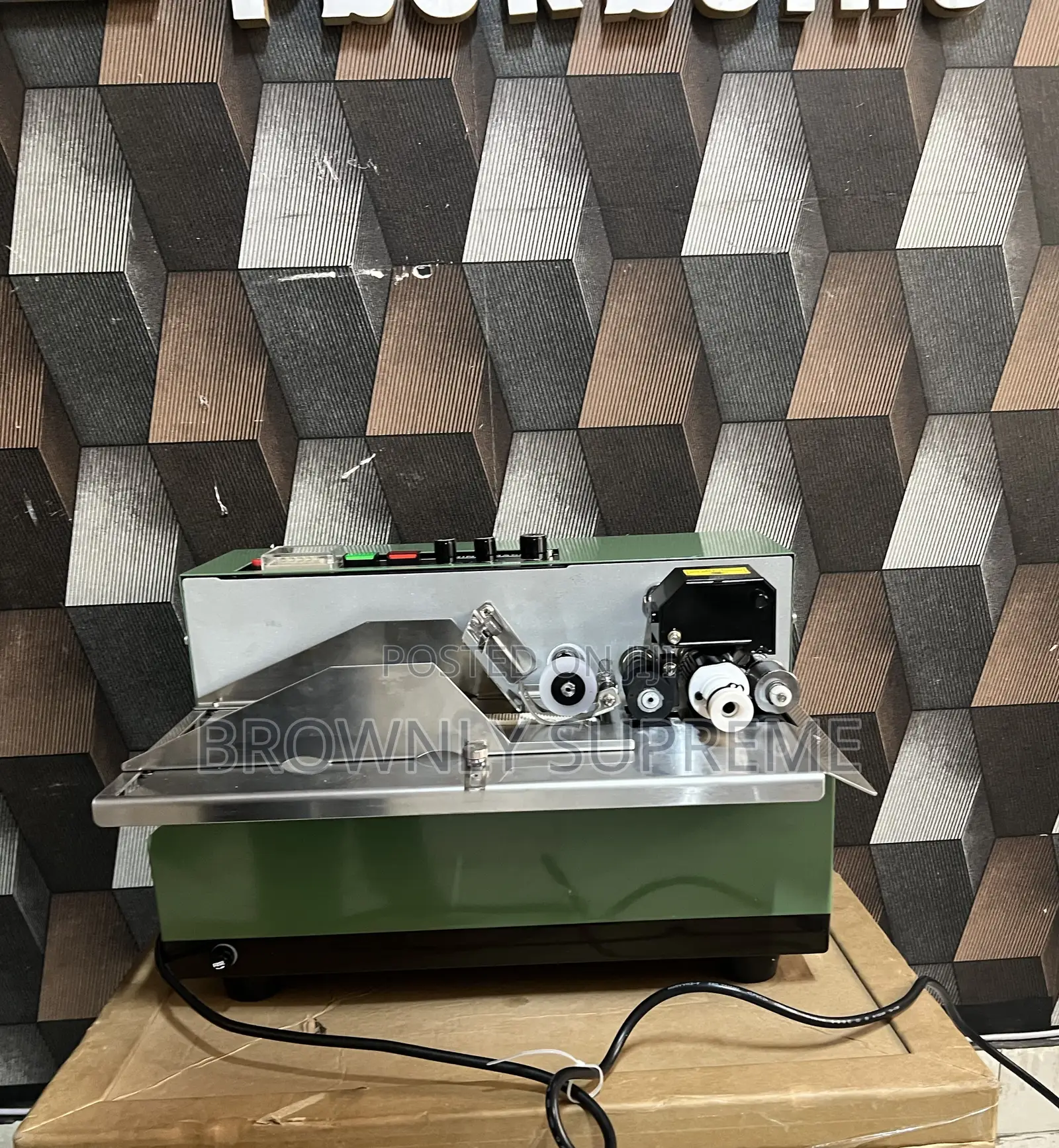 Dry Ink Roll Coding Machine