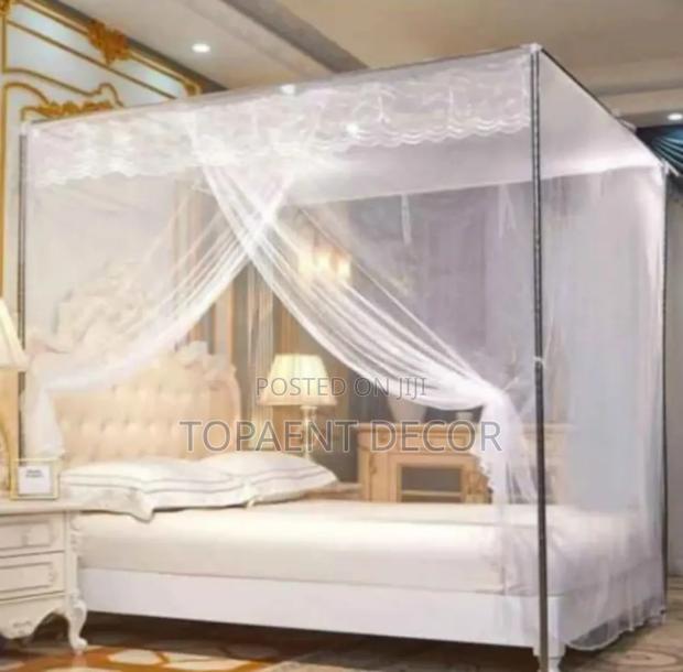 5 by 6 White 4sided 4 Stand Mosquito Net