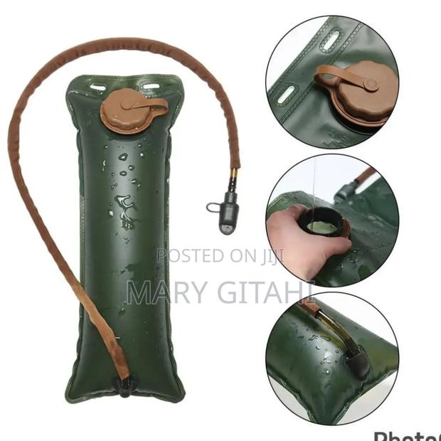Water Bladder Hydration Backpack 2 L Capacity Water Bags - main view