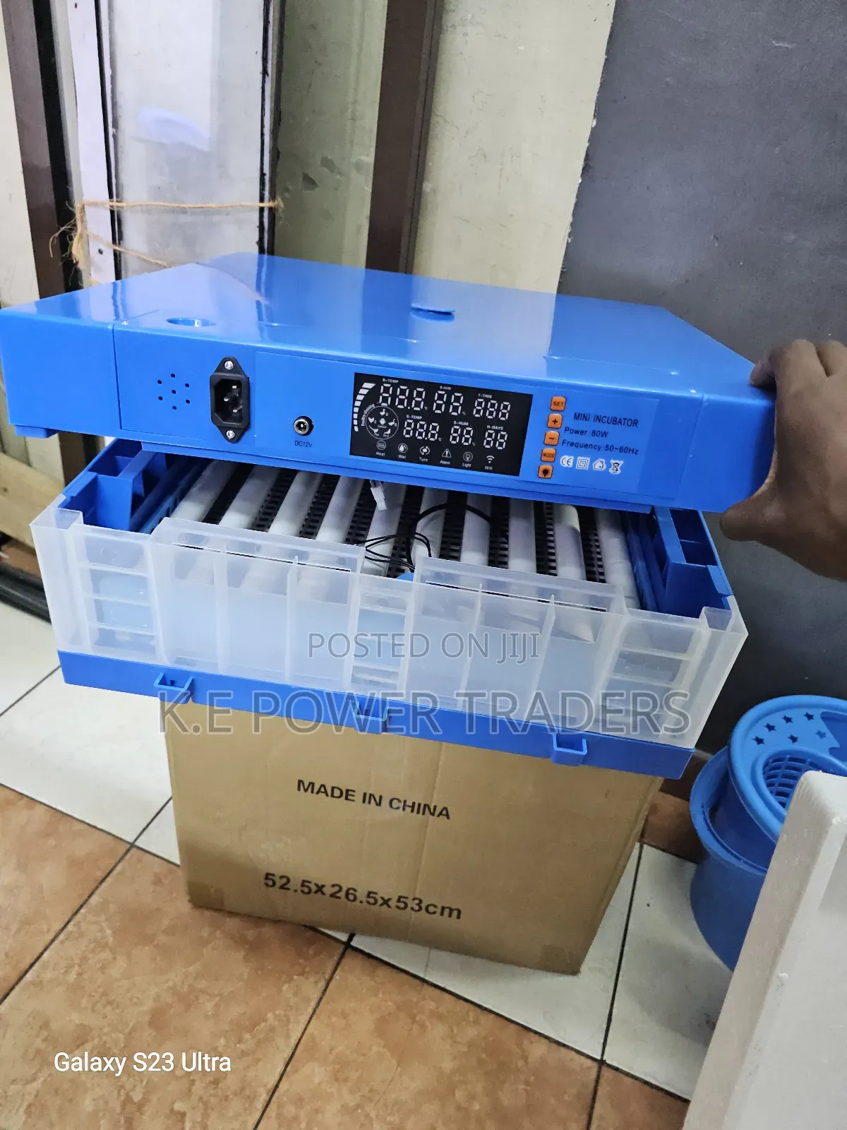 New Model 64 Egg Incubator