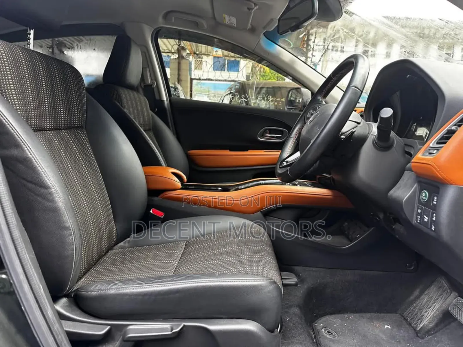 Honda Vezel 1.5 Hybrid 4WD 2018 Green