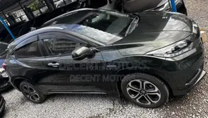 Honda Vezel 1.5 Hybrid 4WD 2018 Green