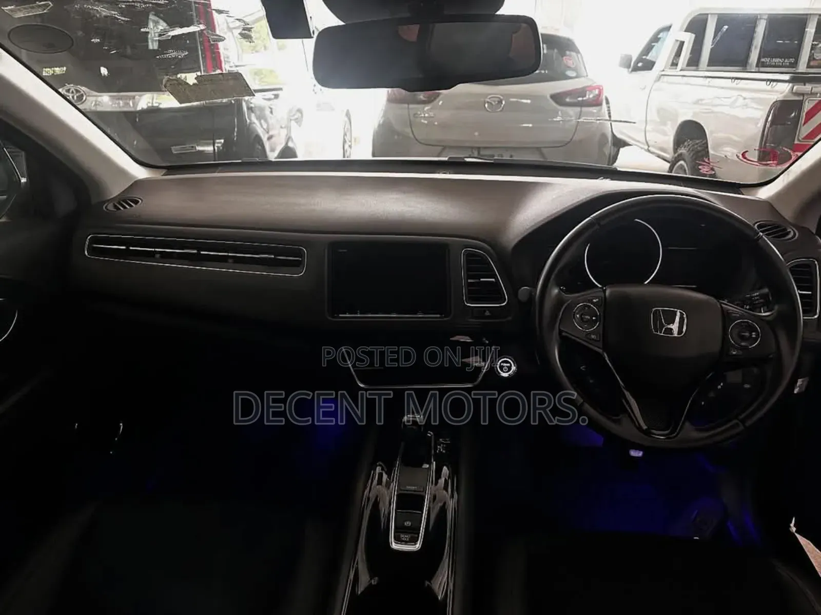 Honda Vezel 1.5 Hybrid 2WD 2018 Black