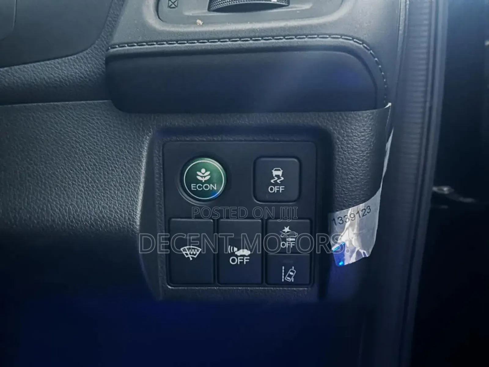 Honda Vezel 1.5 Hybrid 2WD 2018 Black