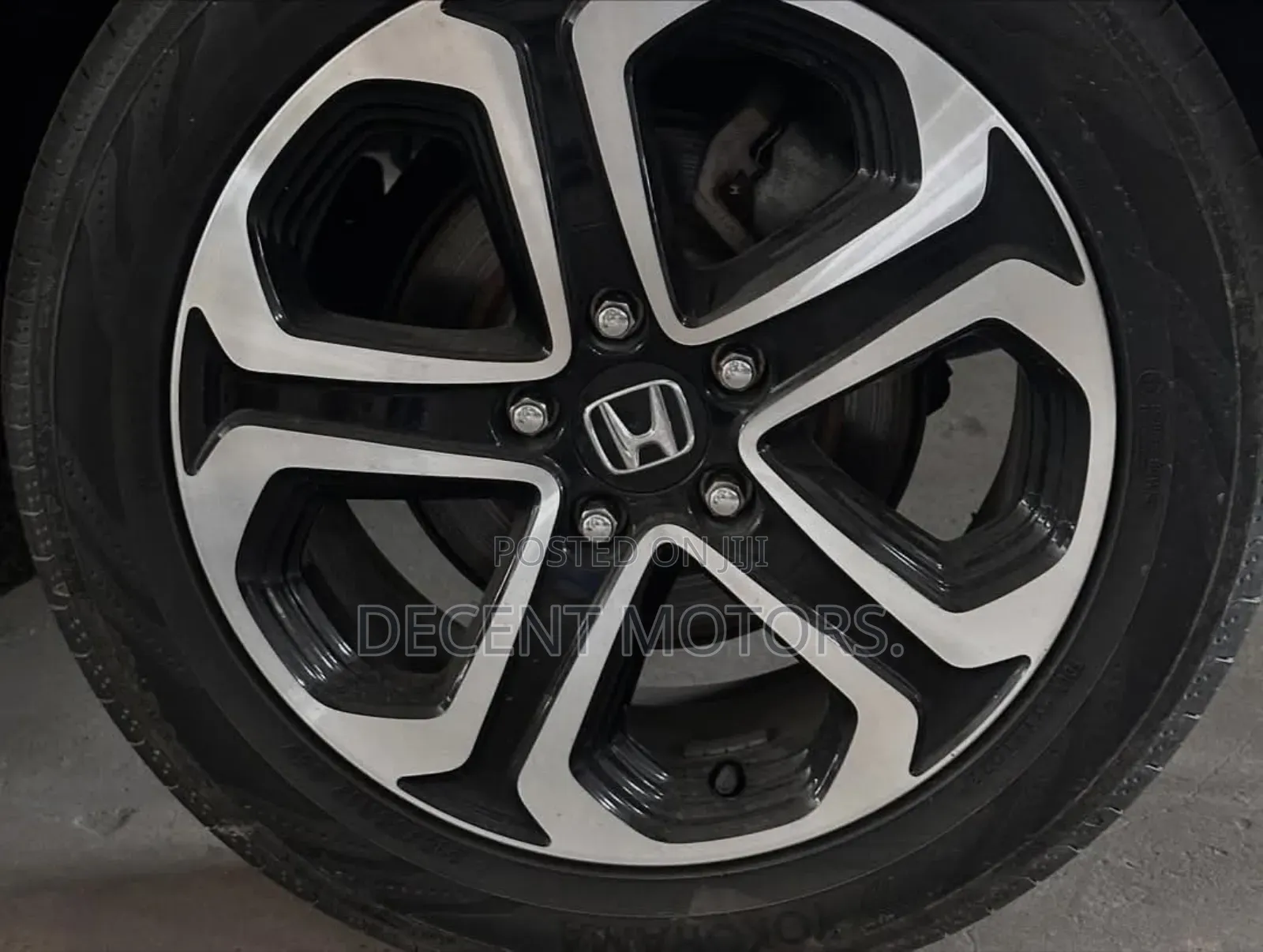 Honda Vezel 1.5 Hybrid 2WD 2018 Black