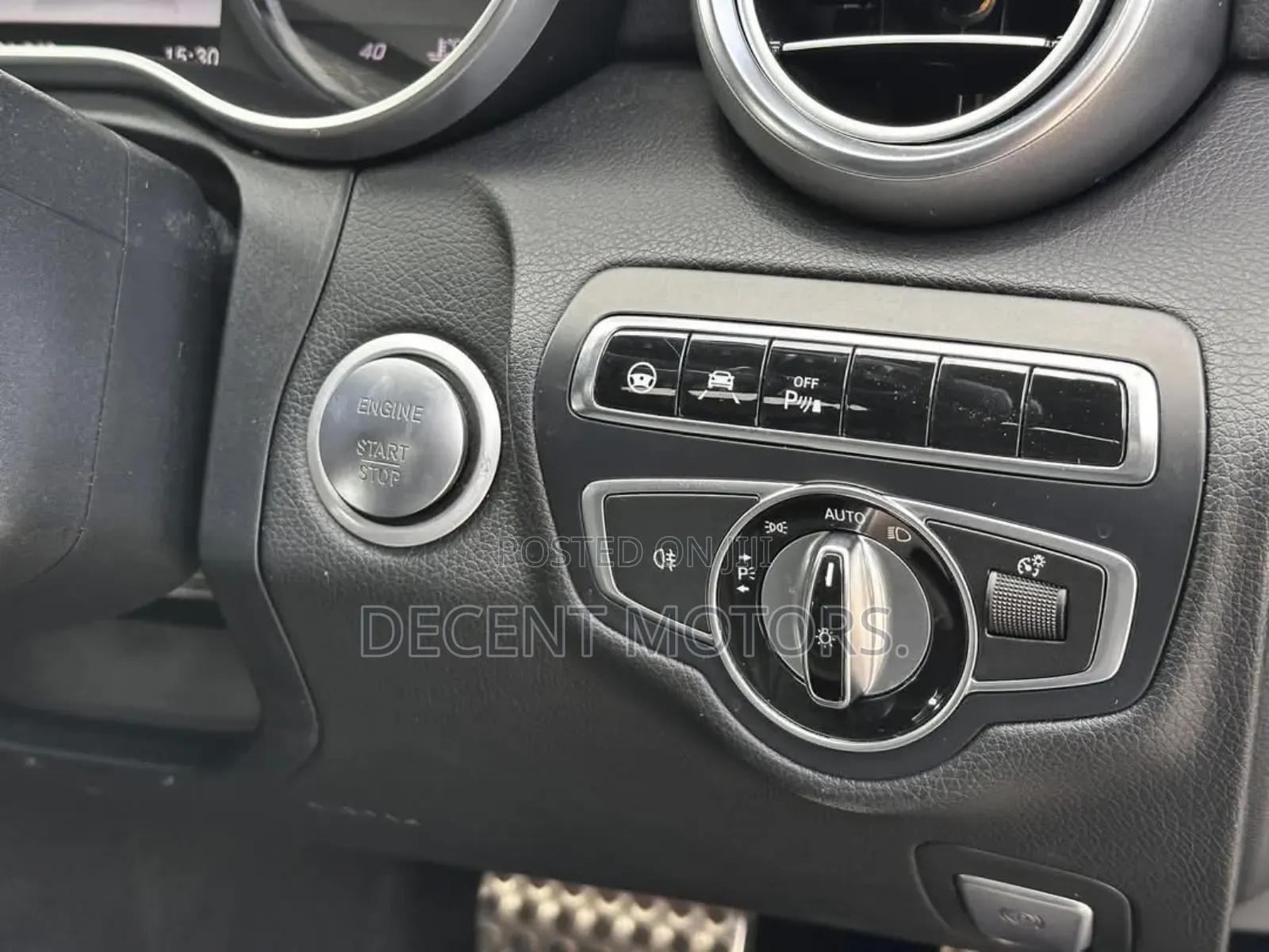 Mercedes-Benz C200 2018 Black