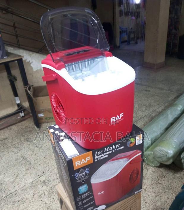 QUALITY Ice Maker 12kgs/24hours 7litres Capacity - main view