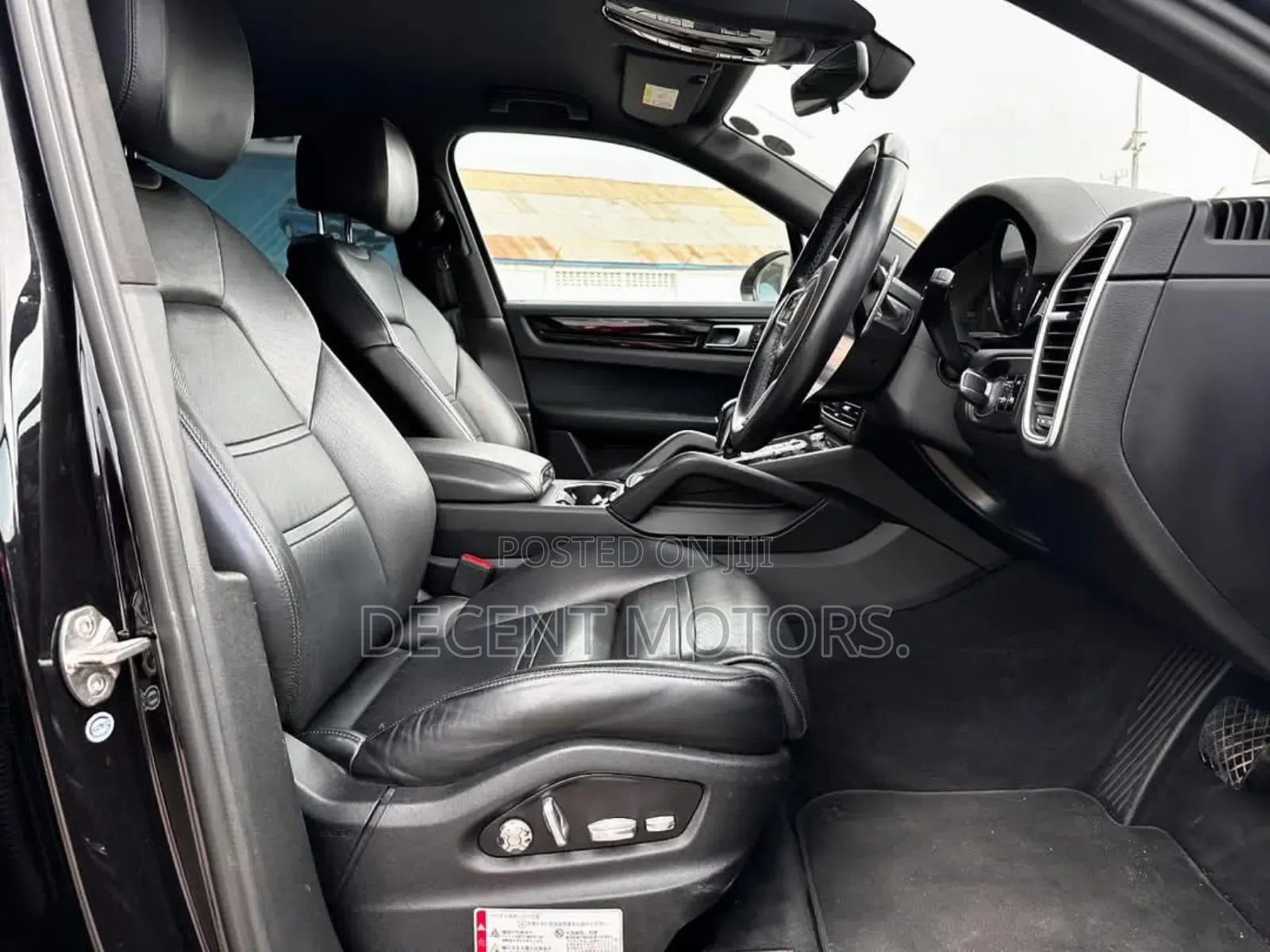 Porsche Cayenne Base AWD 2019 Black