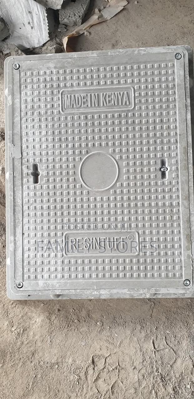 12.5T Lockable Manhole Cover