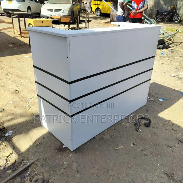 Modern Office Reception Desk 1.4 MTR - thumbnail 3