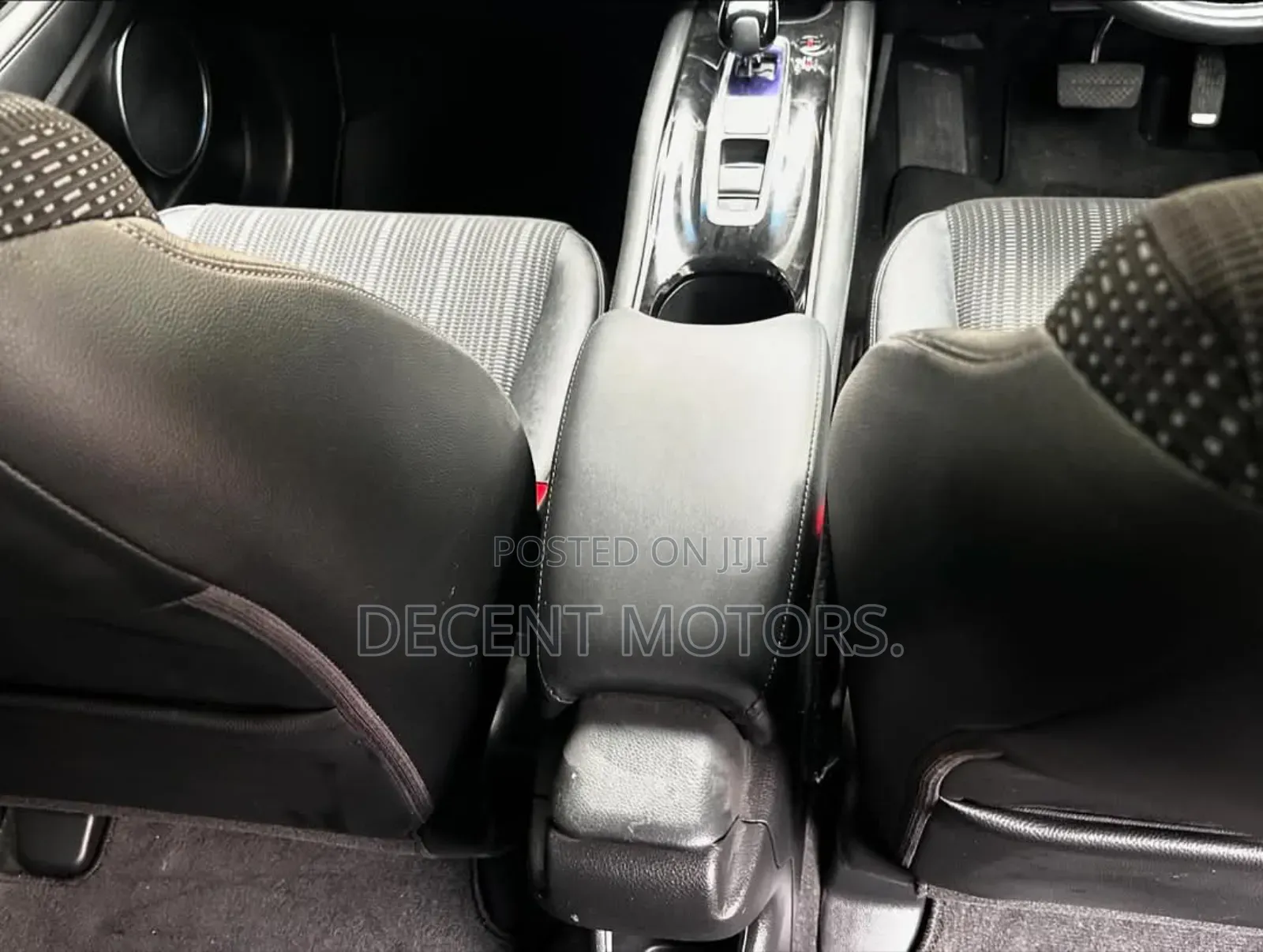 Honda Vezel 1.5 Hybrid 2WD 2018 Green