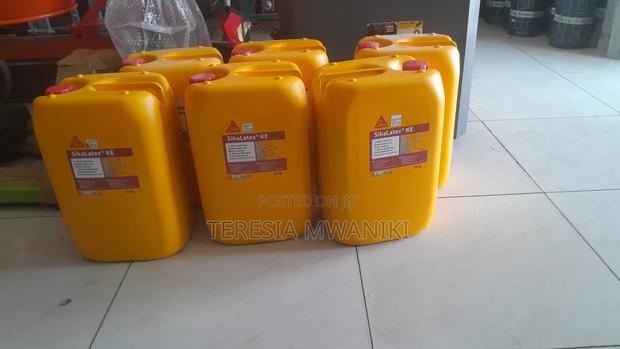 Sika Latex  Ke 25ltrs ( Bonding Agent) - thumbnail 3