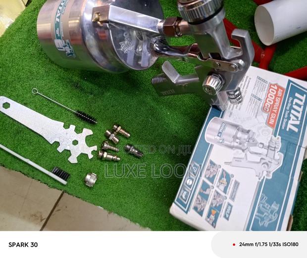 Commercial 1000cc Air Spray Gun