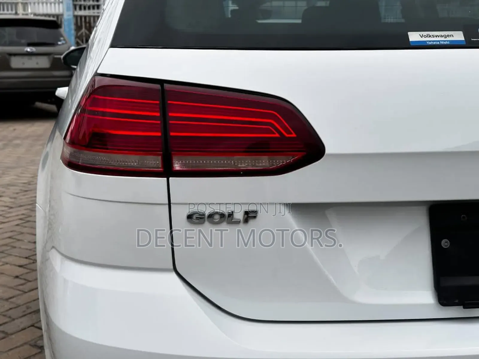 Volkswagen Golf TSI SE FWD 2018 White