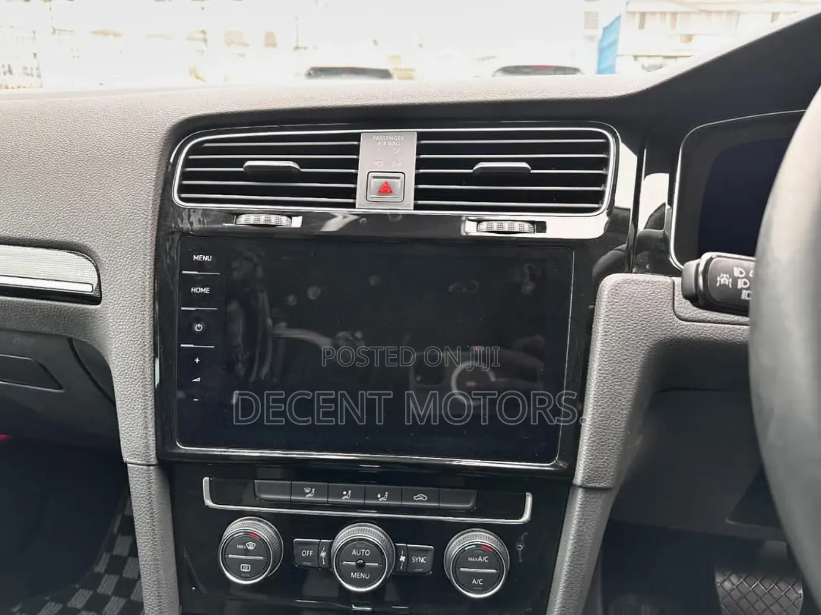 Volkswagen Golf TSI SE FWD 2018 White