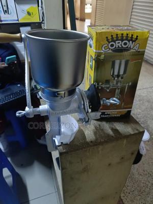 Manual Grain Grinder, Heavy Duty Grain Grinder - thumbnail 2