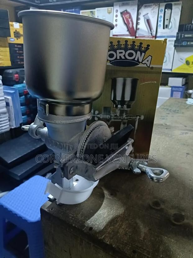 Manual Grain Grinder, Heavy Duty Grain Grinder - thumbnail 3