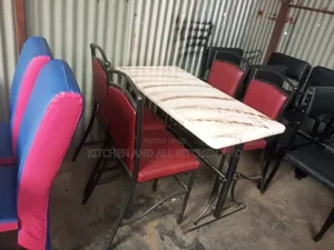 Magnificent Bar/Restaurant Seat