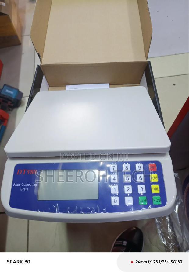 Digital Weighing Scale 30kg - main view