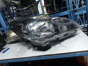 Ex-Japan Vitz 2014 Headlights Non-Xenon