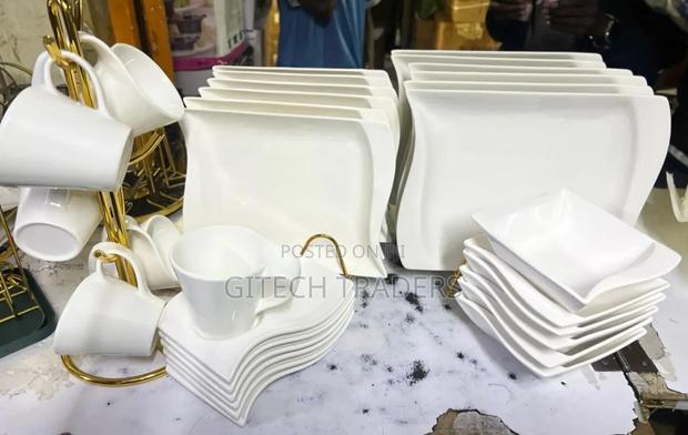 Novel Dinner Set 30 PCS - main view