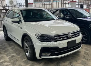 Volkswagen Tiguan 2.0T S FWD 2018 Pearl