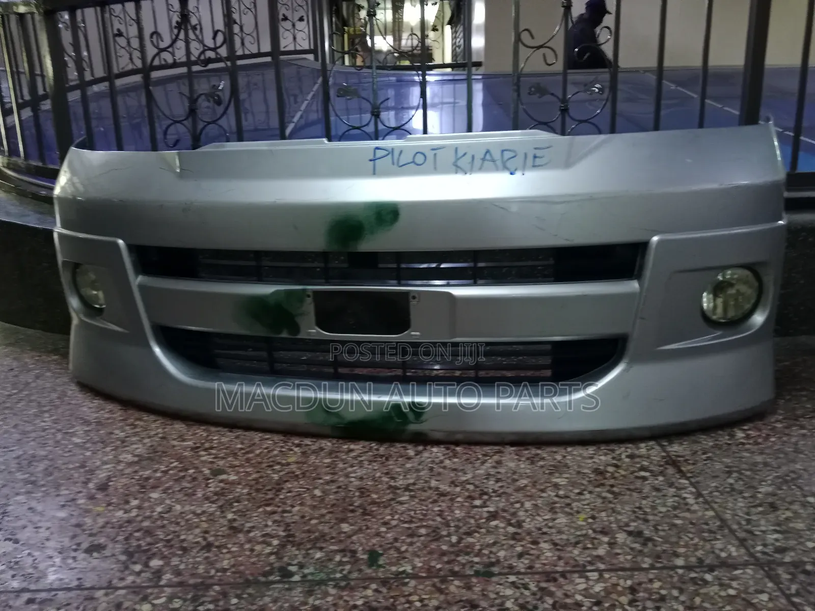 Voxy 2003/2005 Front Bumper