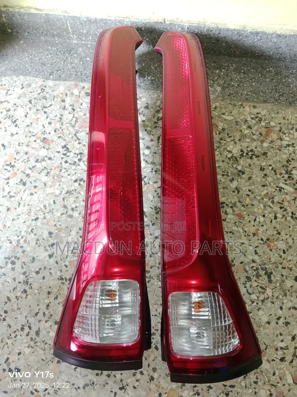 Nissan Serena Tail Lights C25