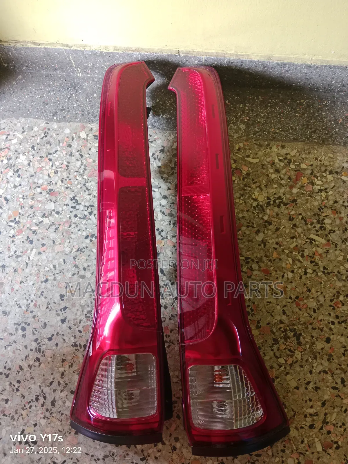 Nissan Serena Tail Lights C25