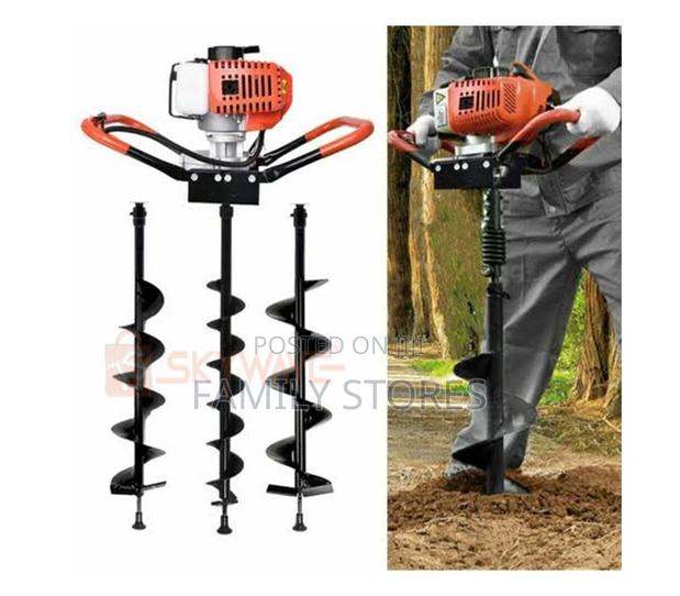 Earth Auger Machine (4 Stoke) 3 Blades