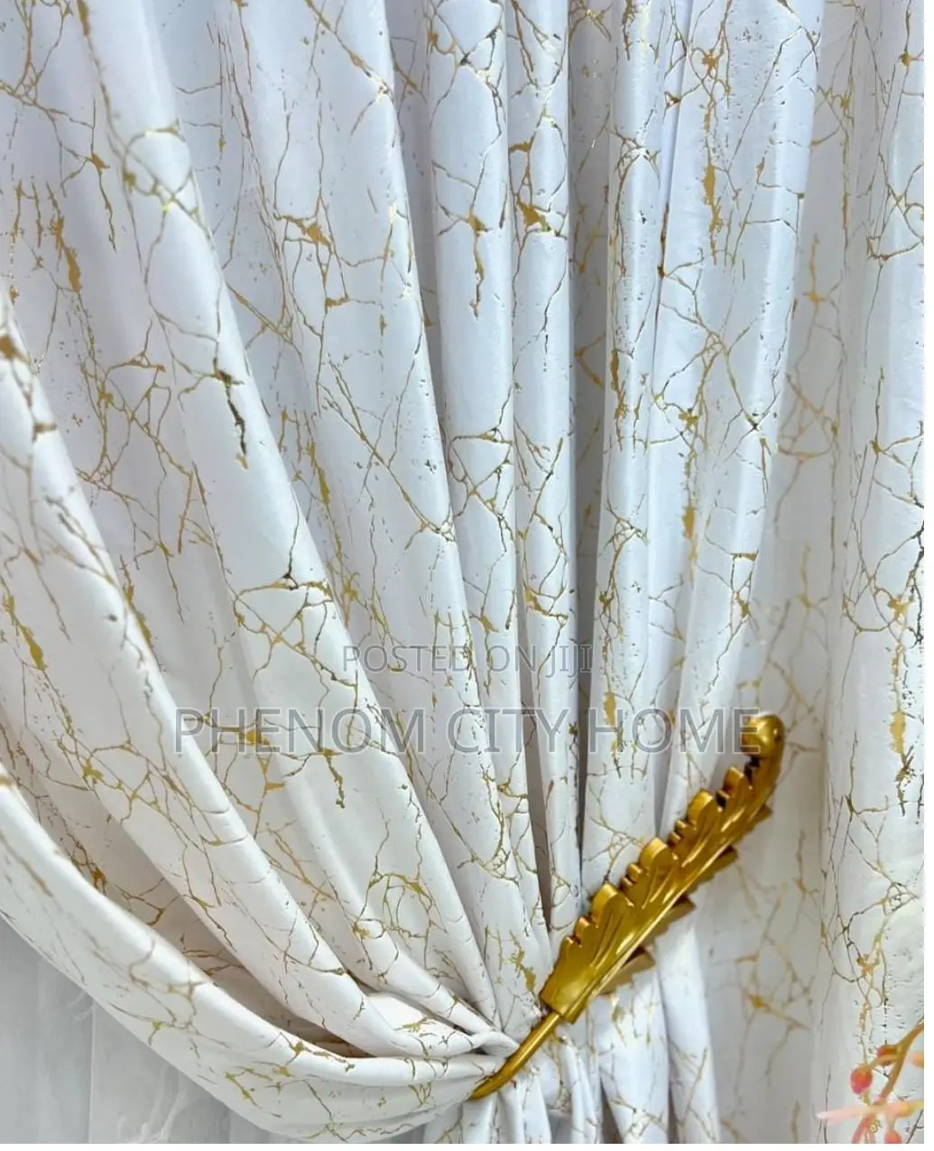 White Marble Ready Curtain Set