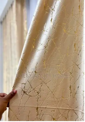 White Marble Ready Curtain Set