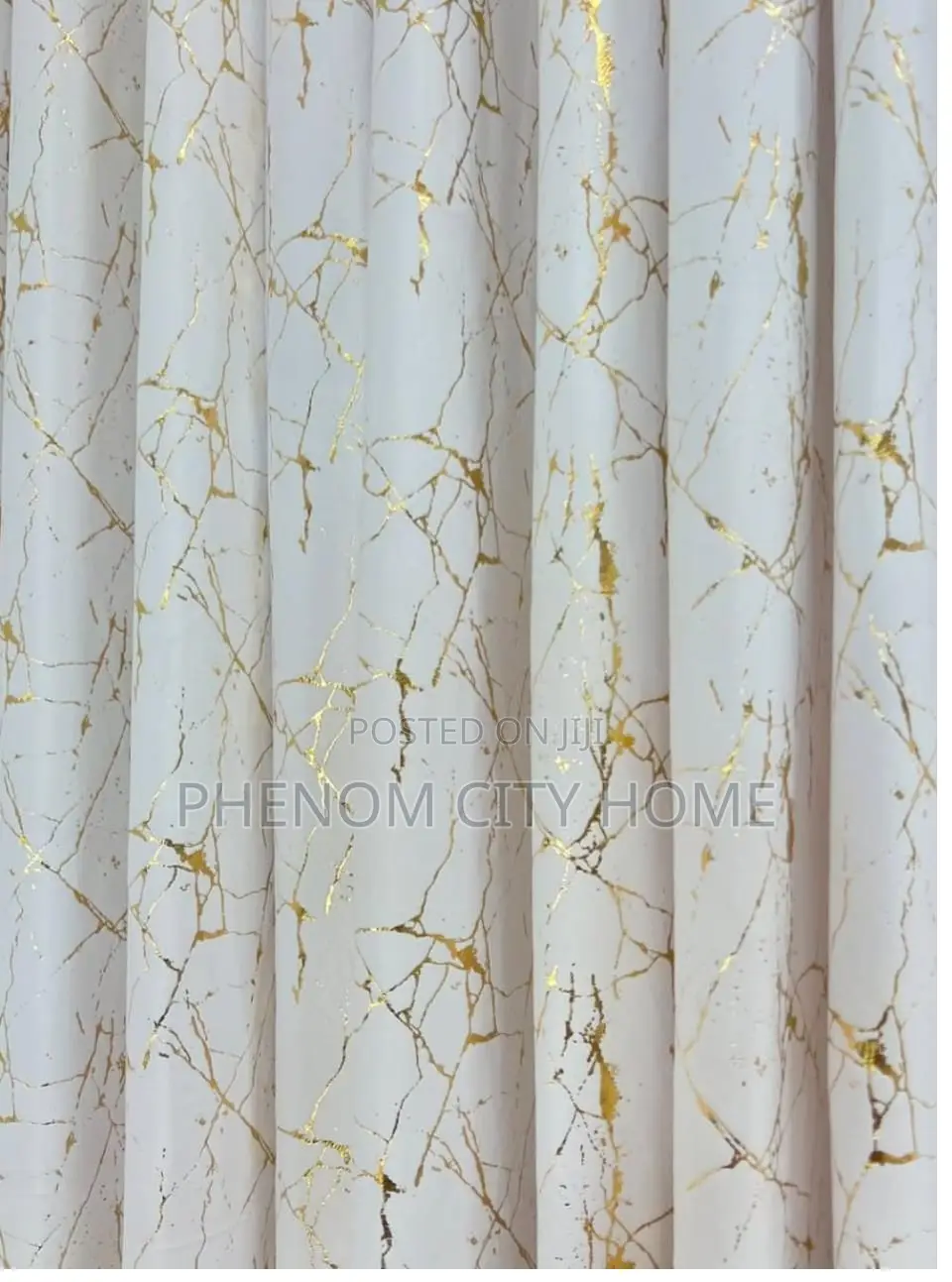 White With Gold Curtain Set
