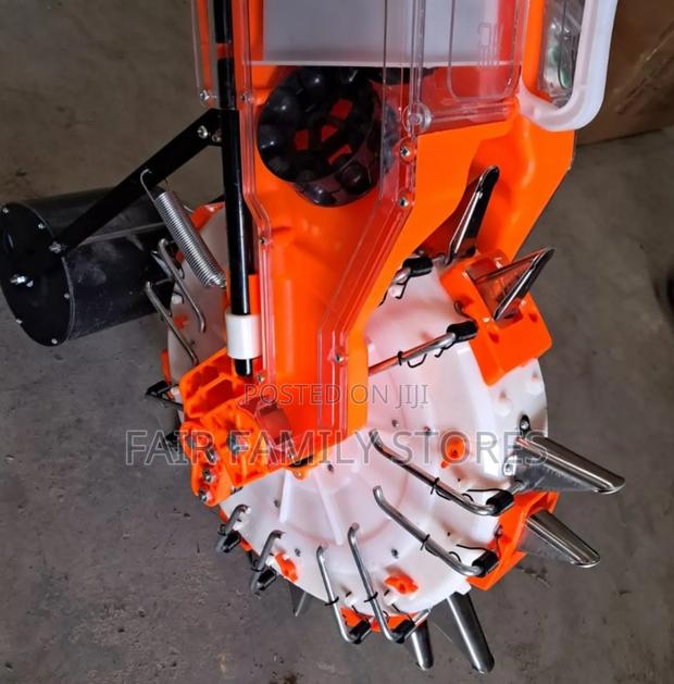 Manual Seed Planter With Fertilizer Application