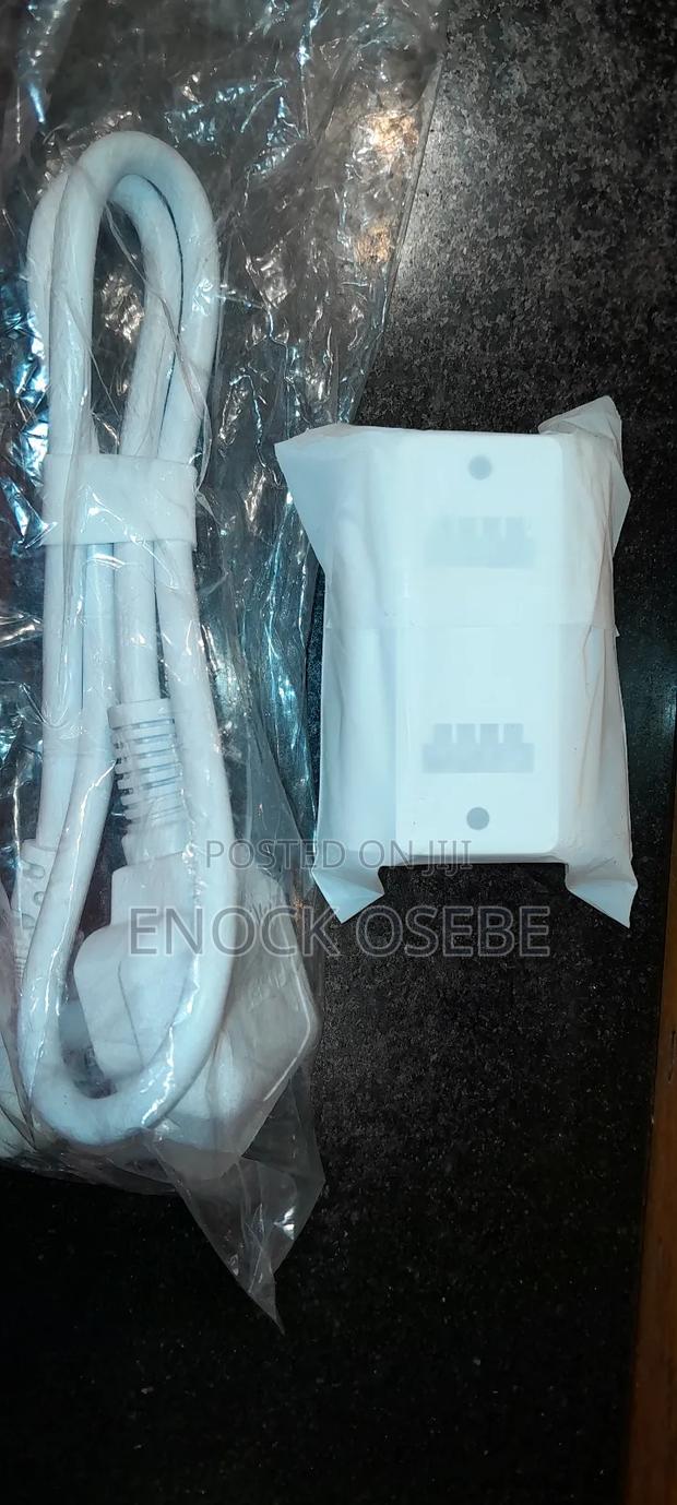 24v Biquiti Poe Adapter. - main view