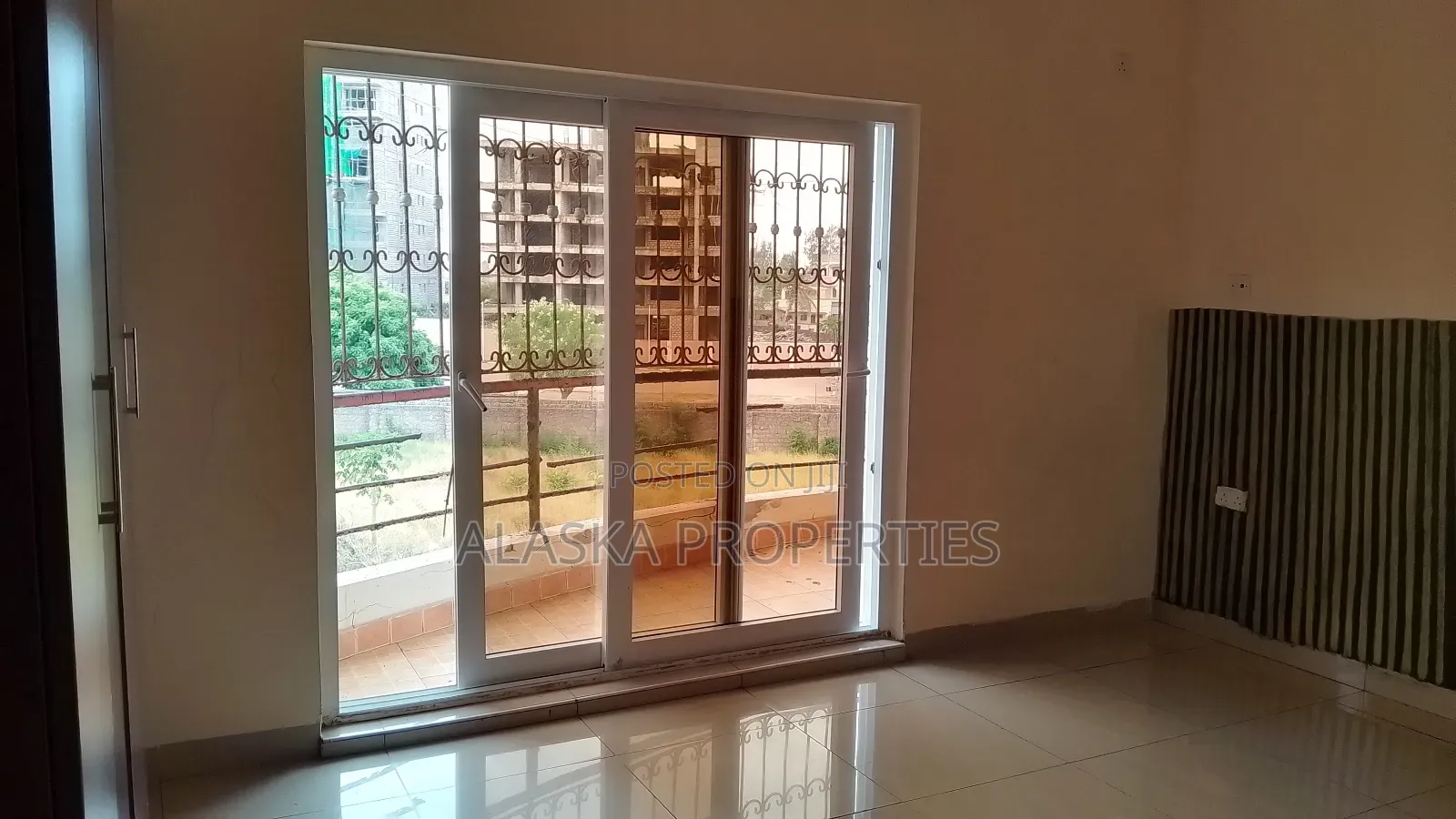 3bdrm Apartment in Nyali Estate for rent