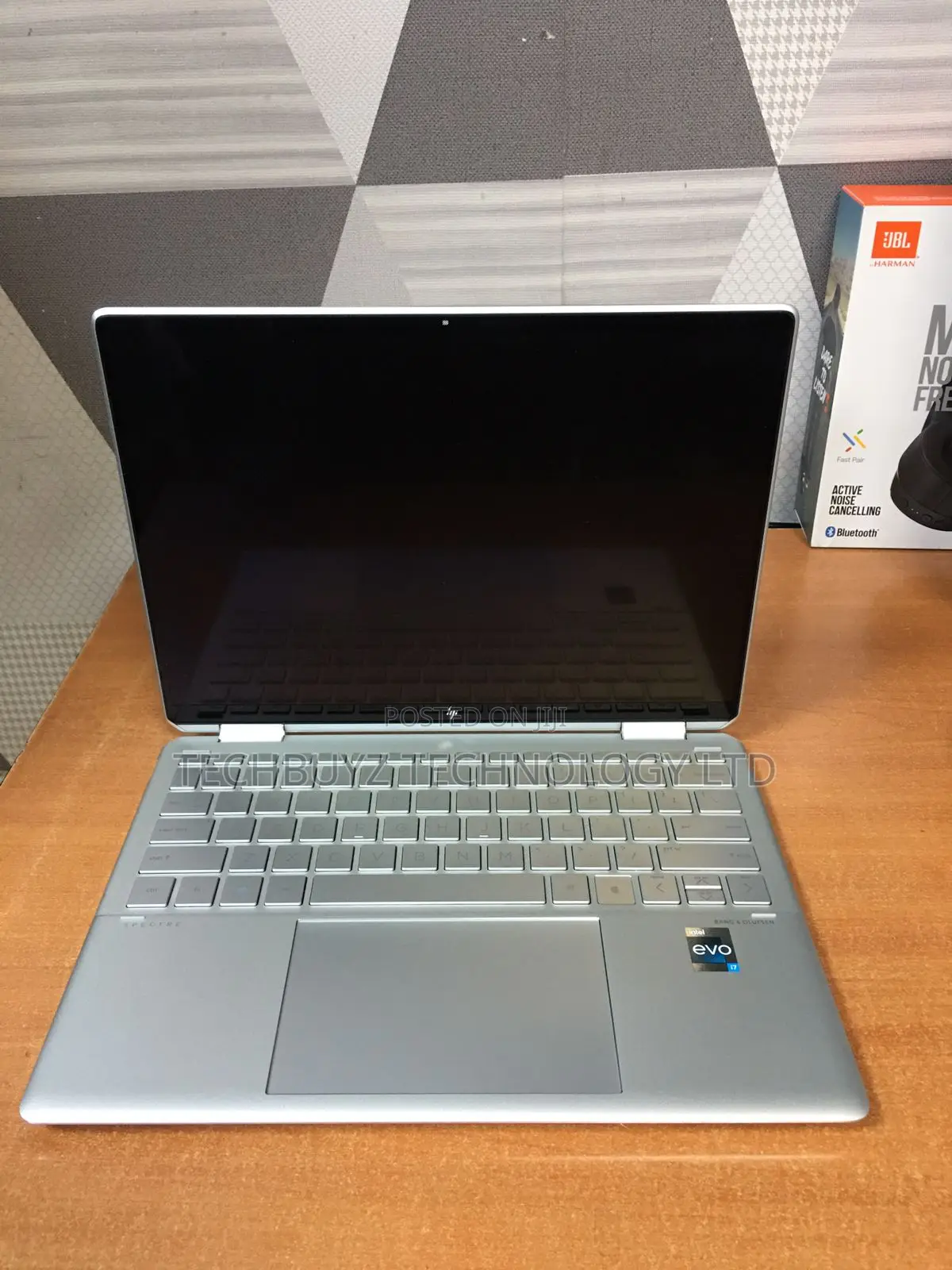 New Laptop HP Spectre 14 32GB Intel Core Ultra 7 SSD 1T