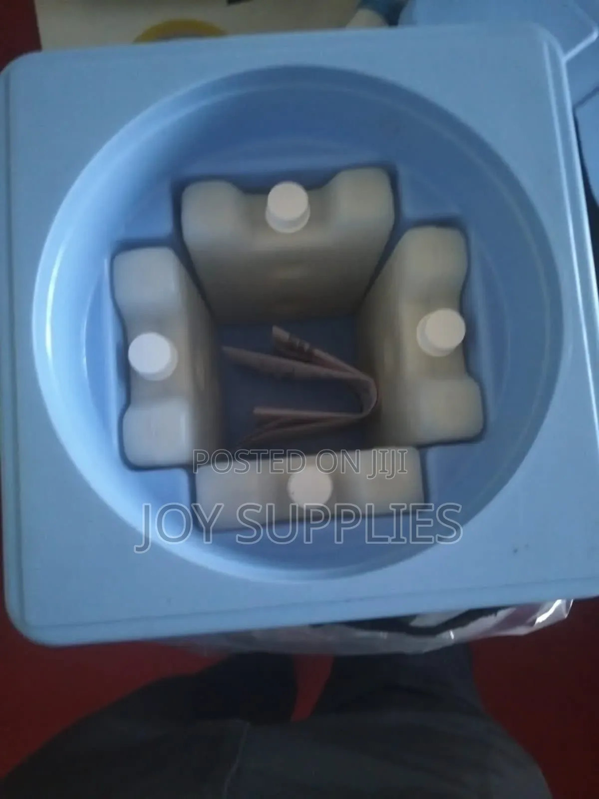 Vaccine Carrier