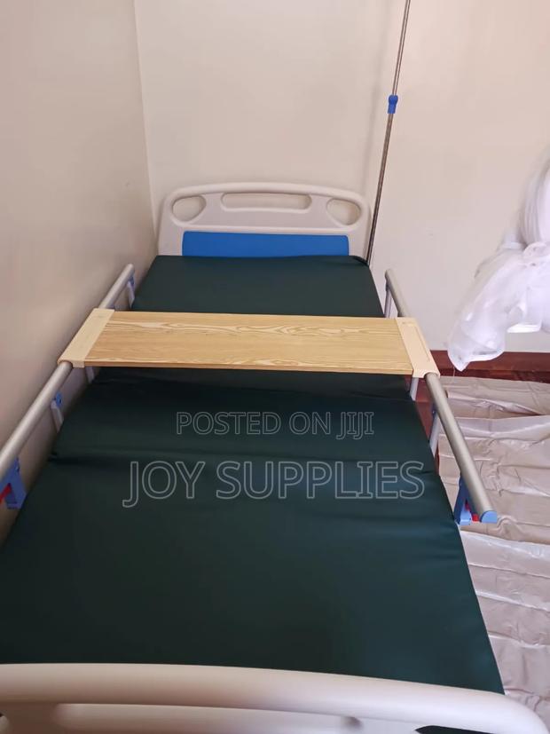 Single Crank Bed With Mattress - thumbnail 3