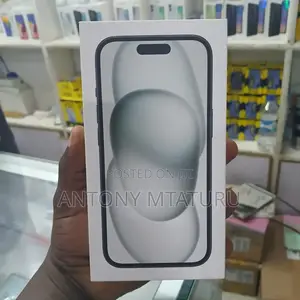 New Apple iPhone 15 256 GB Black