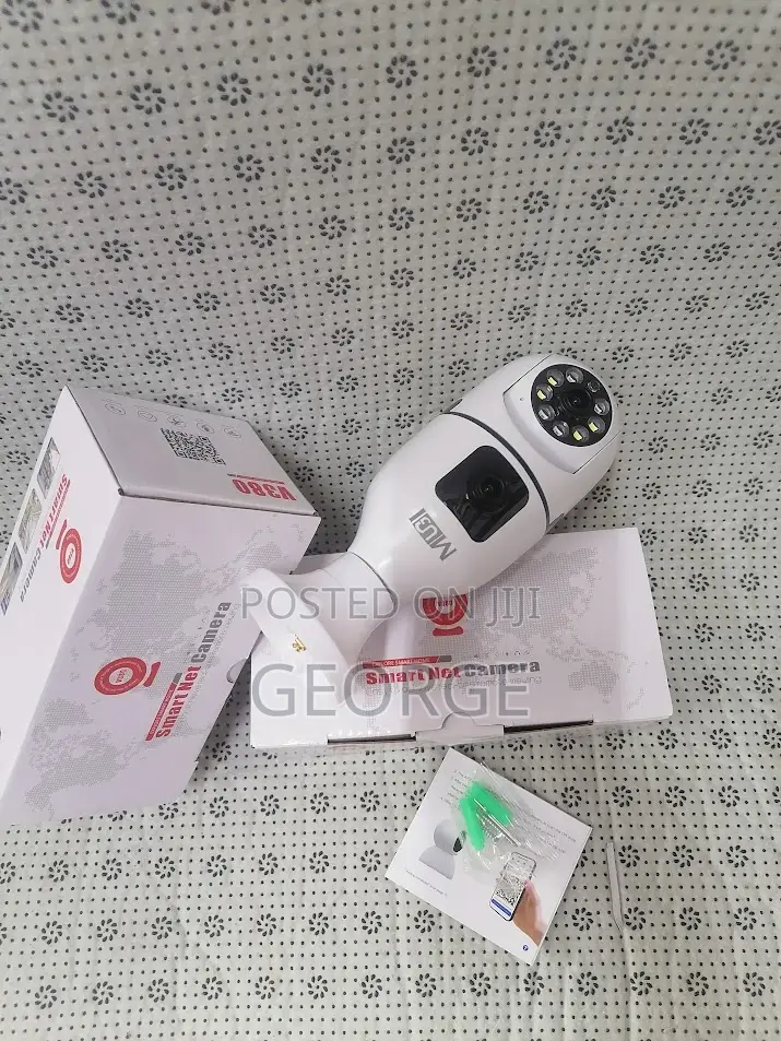 //Dual Lens V380 PTZ Bulb Wifi Camera PTZ Nanny