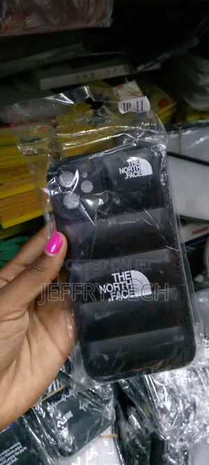 North Face Puffer Edition Silicone Case for iPhone 11) Black